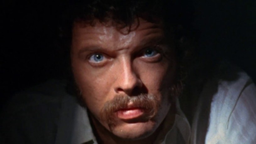 Mark in Hollywood 90028.